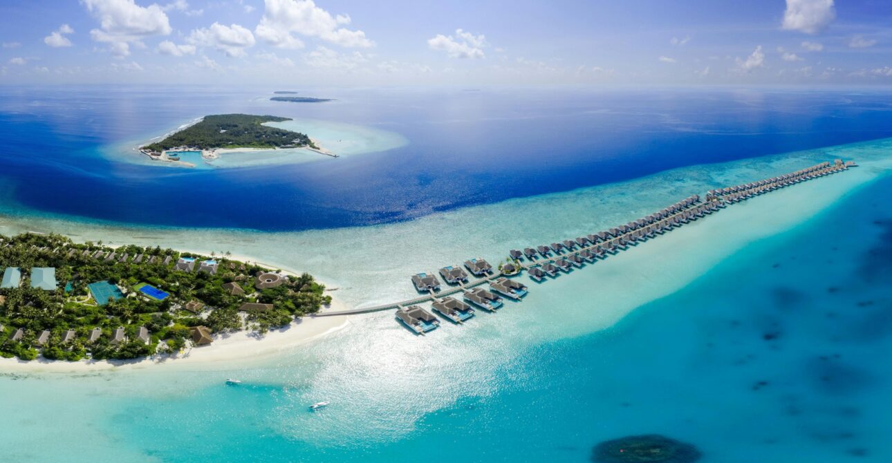 Best Time to Visit the Maldives: Weather, Deals, and Tips